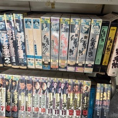 VHSビデオ　　　邦画　洋画　アニメ　多数の画像