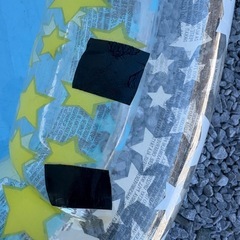 浮き輪、プールの画像