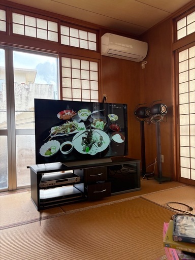 LG55型、テレビ台、スピーカー一式