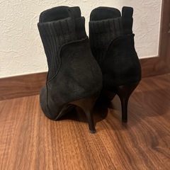 ショートブーツの画像