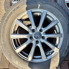 安い！スタッドレスタイヤセット225/60R17の画像