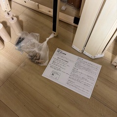 パイン材シングルベッドの画像