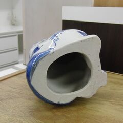 招き猫 陶器 白×青 右手上げ 商売繁盛 金運 置物 変顔 縁起物 まねき猫 札幌 手稲の画像