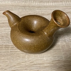 たくさんのおちょこなどの画像