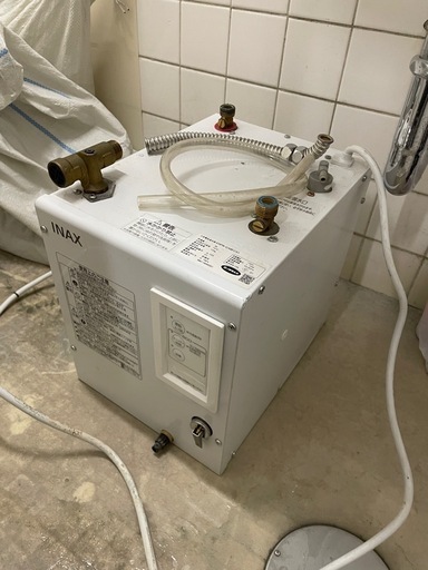小型電気温水器 INAX 8L