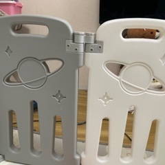 ベビーサークルの画像