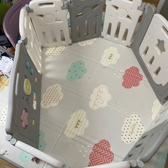 ベビーサークルの画像