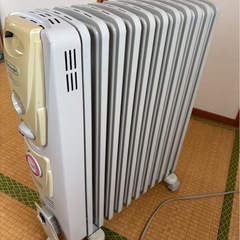 デロンギヒーターの画像