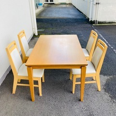 大塚家具　ダイニング５点セット　ダイニングテーブル140cm 椅子×4の画像