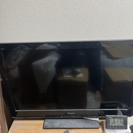 パナソニック32型テレビ (かえる) 葛西のテレビ《液晶テレビ》の中古