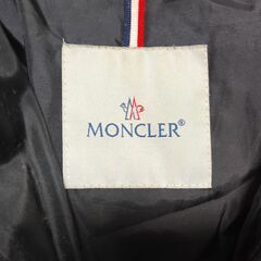 モンクレール　ダウンジャケット　黒色　クリーニング済の画像