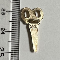 ハサミのチャームの画像