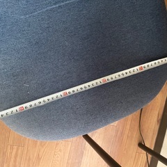 チェア1人がけブルーグレーファブリック木製の画像