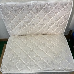 シングルサイズ 折り畳みマットレスの画像