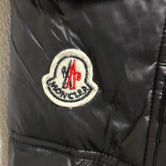 モンクレール　ダウンジャケット　黒色　クリーニング済の画像