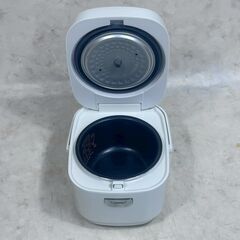A8479【お買い得商品‼】IRIS アイリス  2020年製 炊飯器 3合炊き  RC-ME30-Wの画像