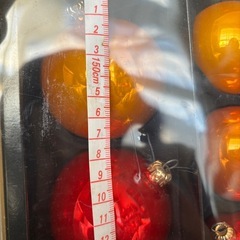 クリスマスツリーの飾りの画像