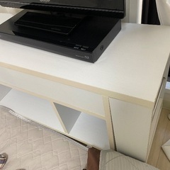 テレビ台の画像