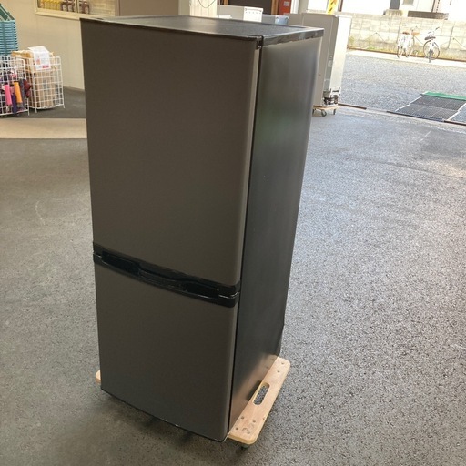 冷蔵庫　マクスゼン　140Ｌ　2024年製