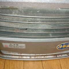 ダイニチ 石油ファンヒーター（ブルーヒーター） 2005年製 FW-321S の画像