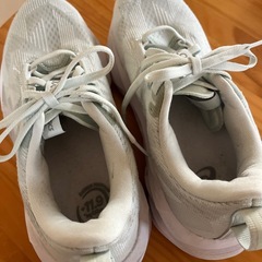 アシックス ノヴァブラスト5 サイズ23cmの画像