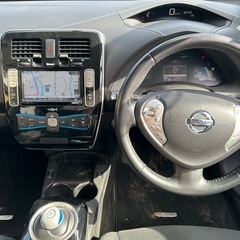 格安！！平成27年式　リーフ　令和8年1月　ETC、カーナビの画像