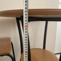 ダイニングテーブルチェアセットの画像