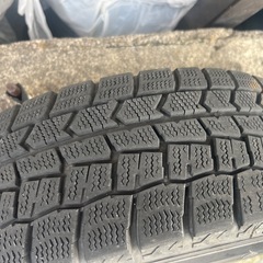 アクア　ダンロップスタッドレスタイヤの画像