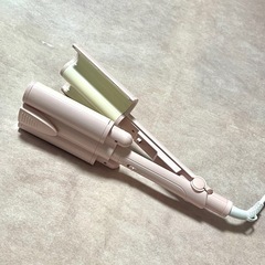 ヘアアイロン ウェーブ巻きの画像