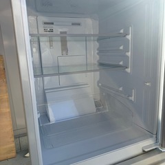 SHARP 2ドア冷蔵庫 SJ-D140D-W 2017年の画像