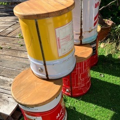 ペール缶スツール の画像