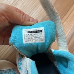 asics ベビーシューズ ホワイト/ブルー　13.5センチの画像