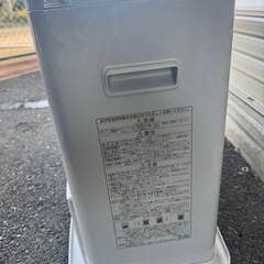 💛石油ストーブ 2022年製の画像