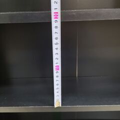 J1940　【リユースのサカイ柏店】　IRIS 　OHYAMA　アイリスオーヤマ　コミックラック　本棚　CORK-8460　ブラック　クリーニング済み　参考価格4,367円の画像