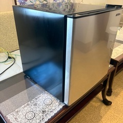 小型冷蔵庫　2020年製の画像