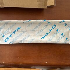 ROYAL（ロイヤル）木棚用ブラケット　R-132W/133W 250 左右セットの画像