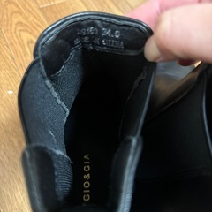新品未使用　本革　サイドゴアブーツ　24センチの画像