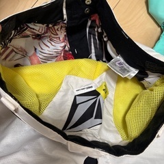 スキースノーボードウェア上下の画像