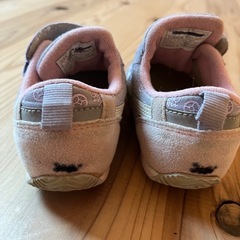 asics ベビーシューズ 紫色 マジックテープの画像