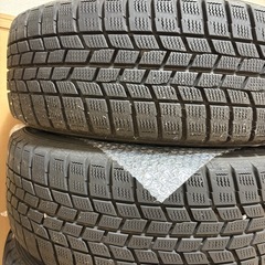 スタッドレスタイヤ レクサスCT200の画像