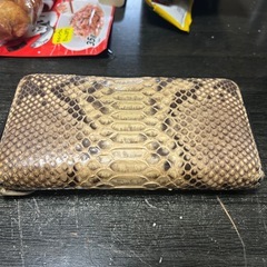 本革パイソン長財布の画像