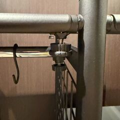 【展示品・未使用品】ハンガーラック 伸縮式 引き出し付き 🚚自社配送時💳代引き可🚚(現金、クレジット、スマホ決済対応)の画像