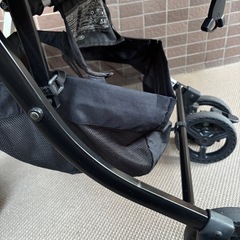 【美品】コンビ　ディアクラッセ　オート4キャス　エッグショック　ベビーカーの画像