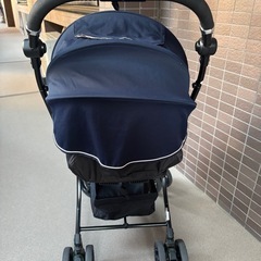 【美品】コンビ　ディアクラッセ　オート4キャス　エッグショック　ベビーカーの画像