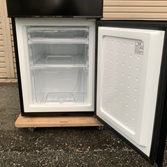 アイリスオーヤマのノンフロン冷凍冷蔵庫 IRSD-14A-Bの画像