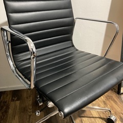 椅子✖️2 半額の画像