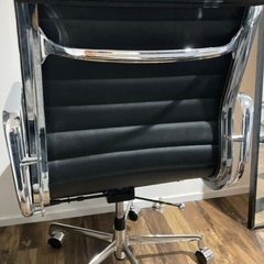椅子✖️2 半額の画像