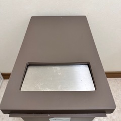 中古　45L   ペダル式ゴミ箱の画像