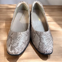 人気✨美品 RECONTI design パイソン 蛇柄 23cm パンプス  靴の画像