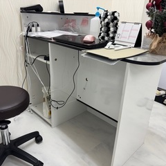 カウンターレジ台の画像